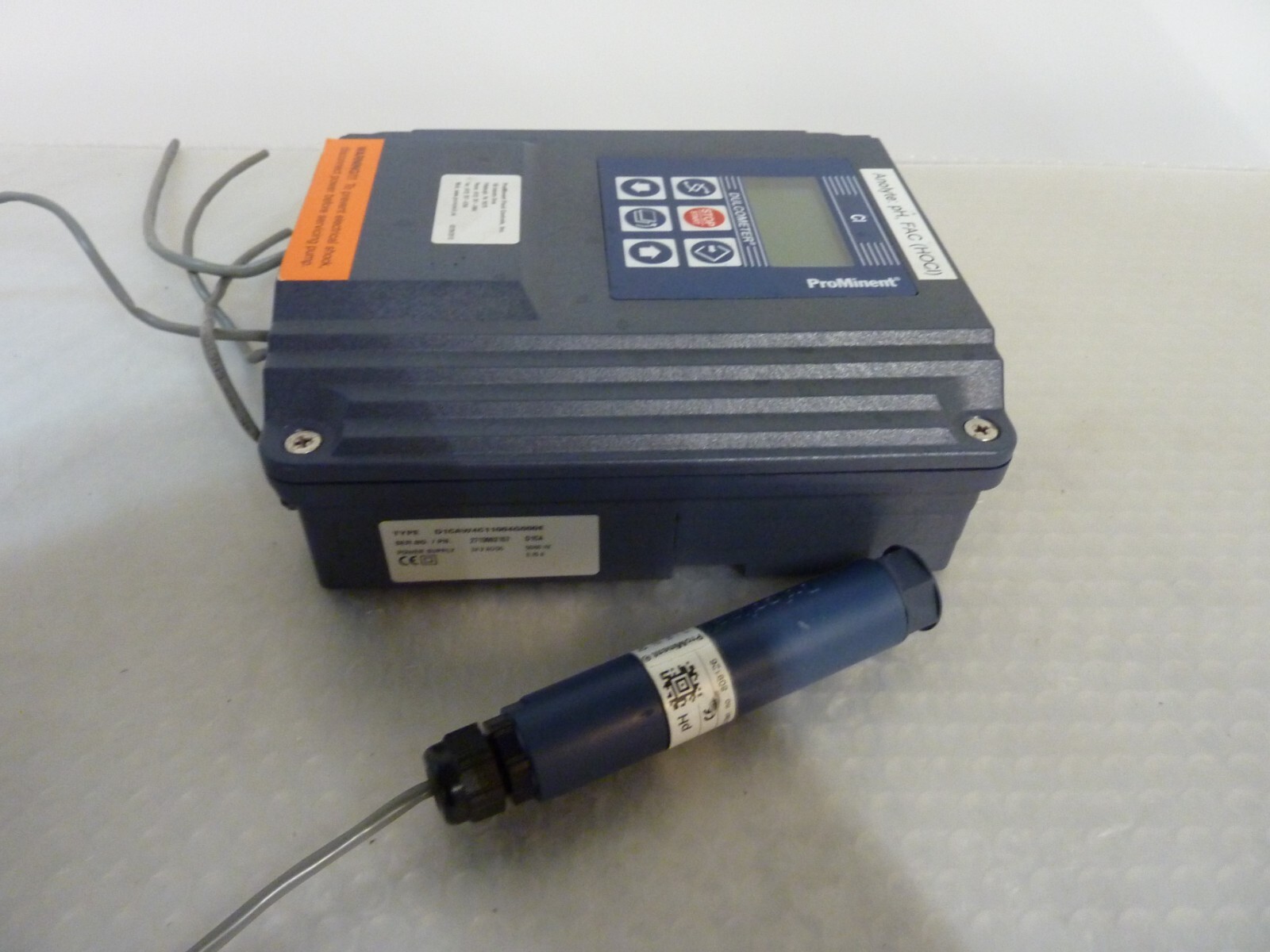 Prominent D1CAW4C11004G000E Dulcometer w/Dulcotest 4-20mA (30106)