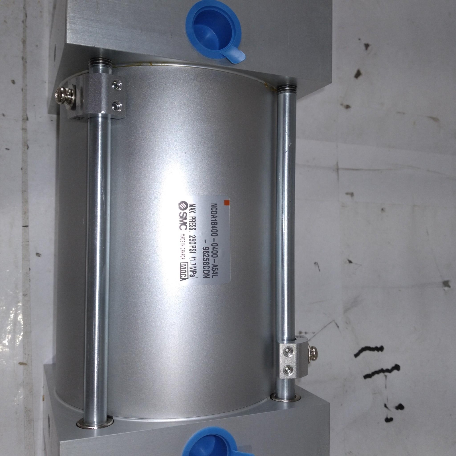 SMC NCDA1B400-0400-A54L-98258CDN 250PSI