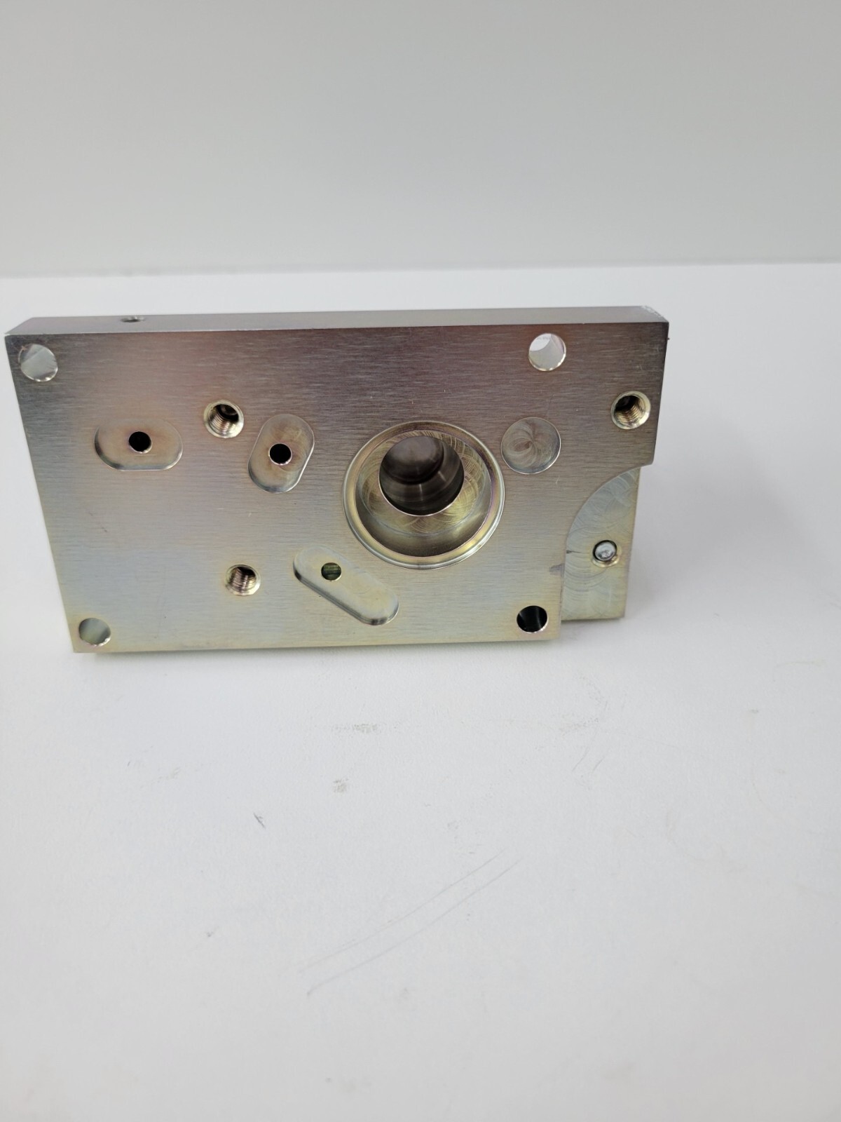 11110598 Danfoss PVHC120 Actuator 2x2DEU-24V-20BAR-180DEG