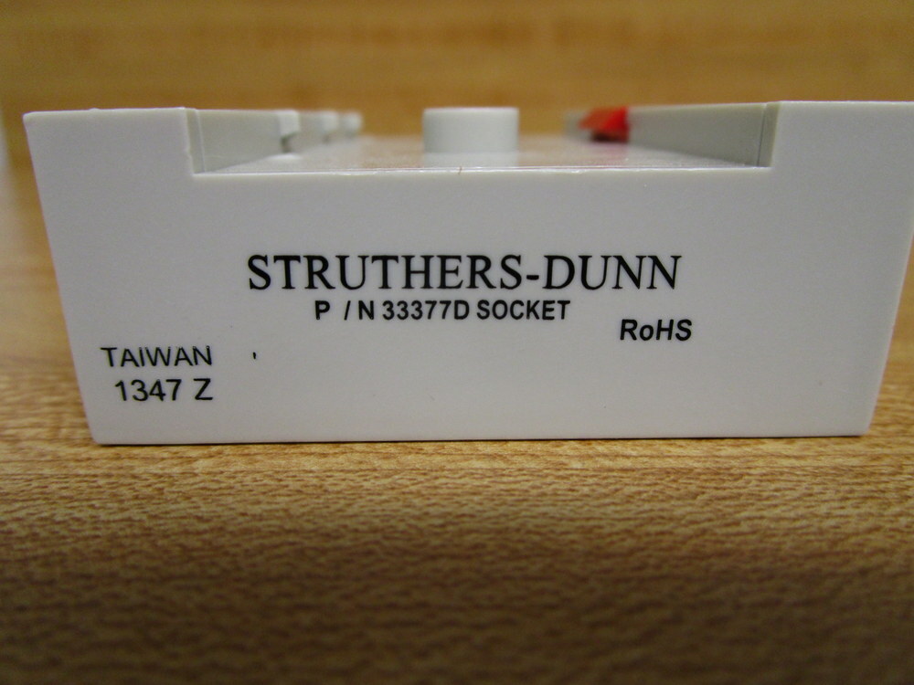 Struthers Dunn 33377D Relay Socket