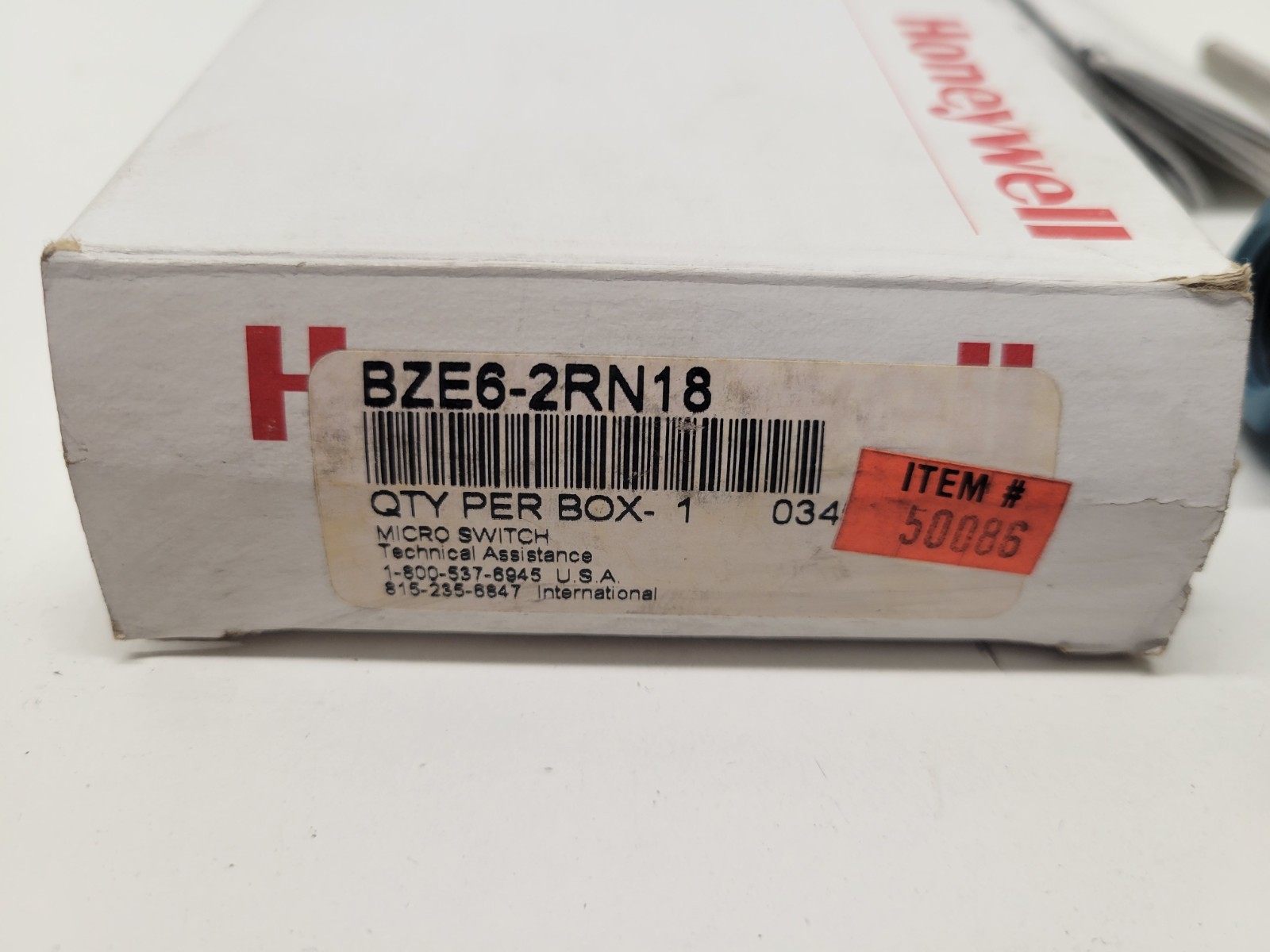 NEW OLD STOCK! HONEYWELL MICRO SWITCH BZE6-2RN18