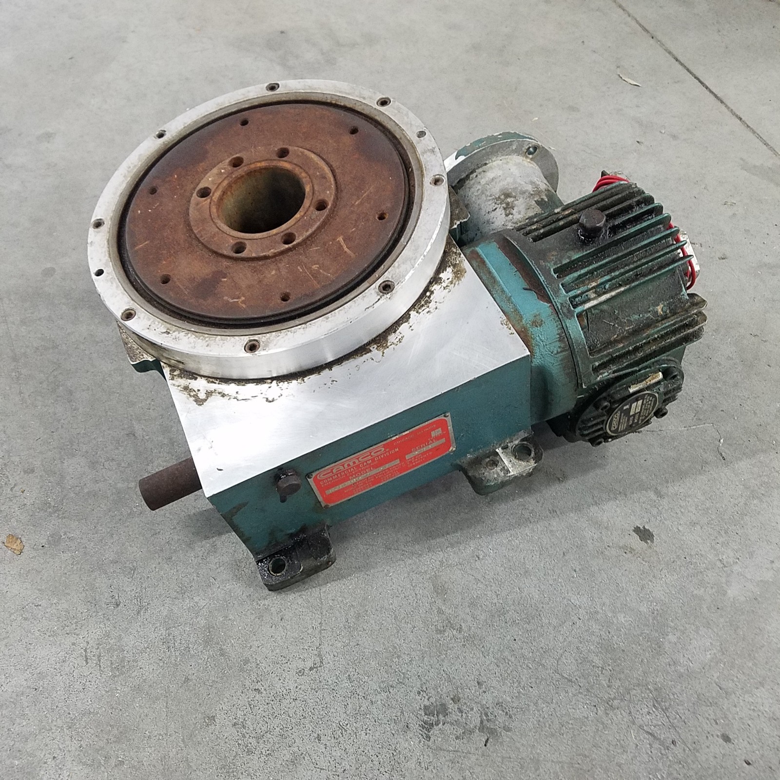 CAMCO 901RDM12H32-270 R-H Powered Rotary Indexer w/R-250 30:1 Ratio Gearbox.