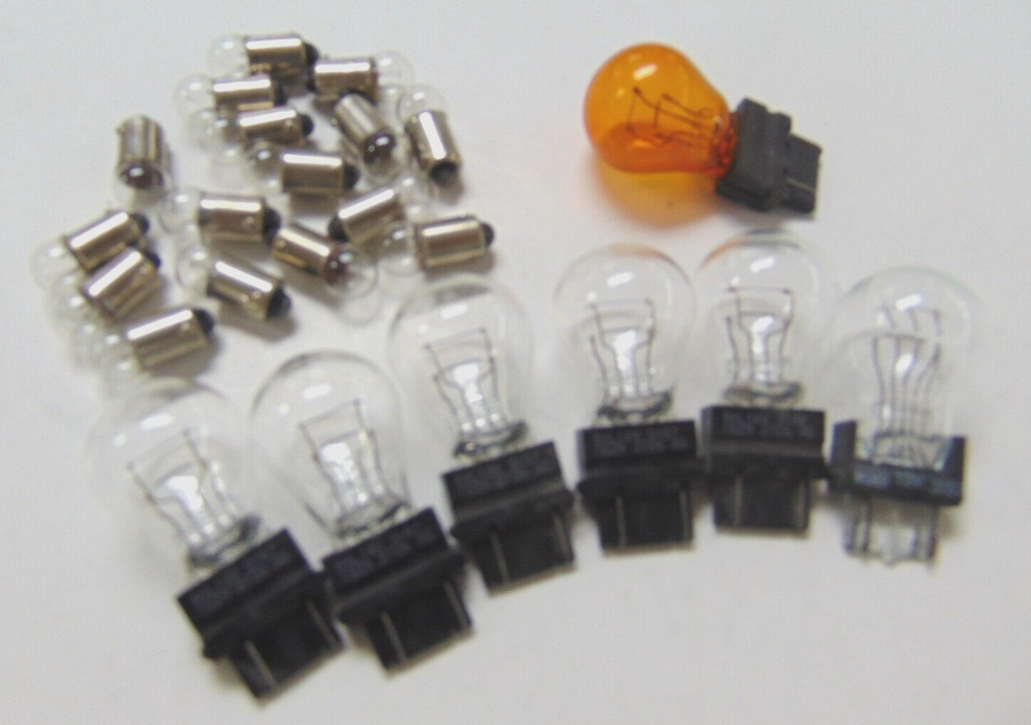 ASSORTED **LOT OF 23** MINIATURE LIGHT BULBS