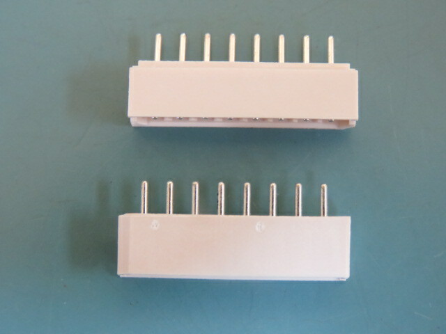 MOLEX 22-03-5085 Qty of 14 per Lot Connector Header Through Hole 8 position 0.0