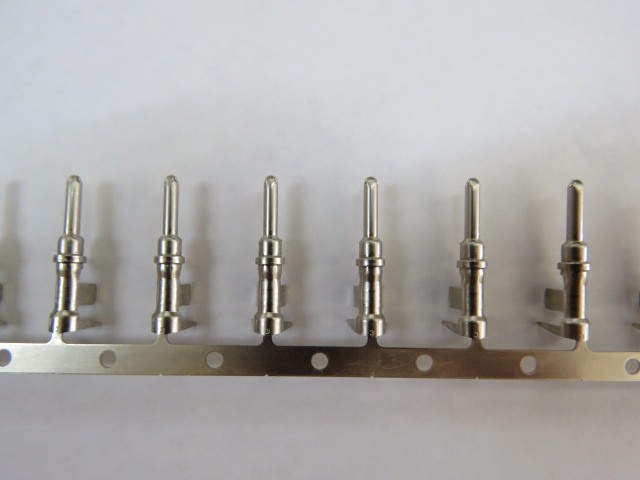 Deutsch 1060-12-0222 Qty of 100 per Lot Automotive Connectors SZ 12 STAMP CONT