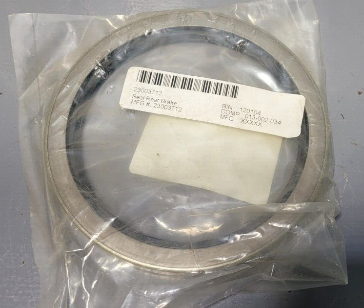 2 New Sealed Mohawk 2003712 Oil Seal