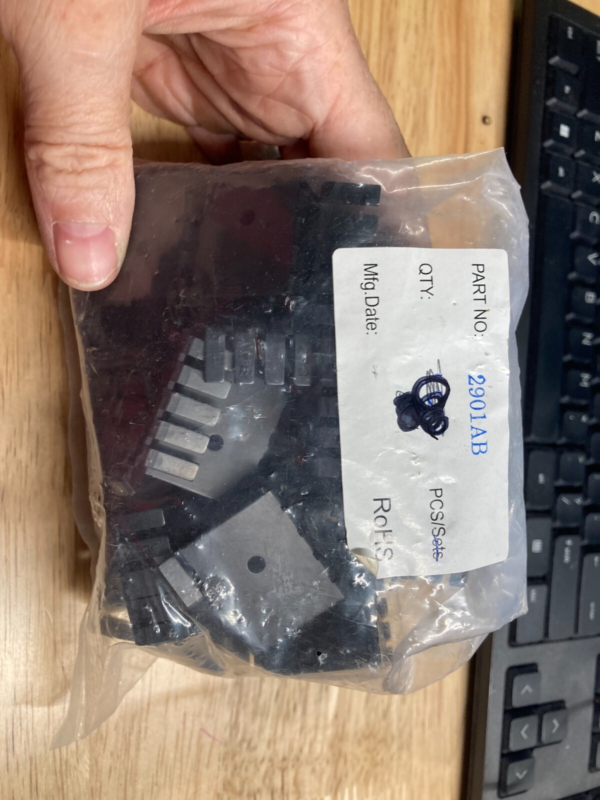 WAKEFIELD 2901-AB Qty of 60 Heat Sink TO-218, TO-202, TO-220 Aluminum