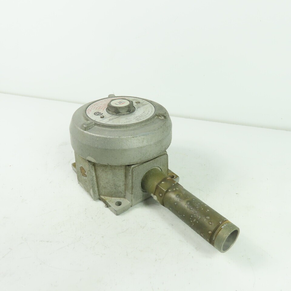 UE United Electric 7439 Temperature Switch125/250VAC 25-¦-325-¦F
