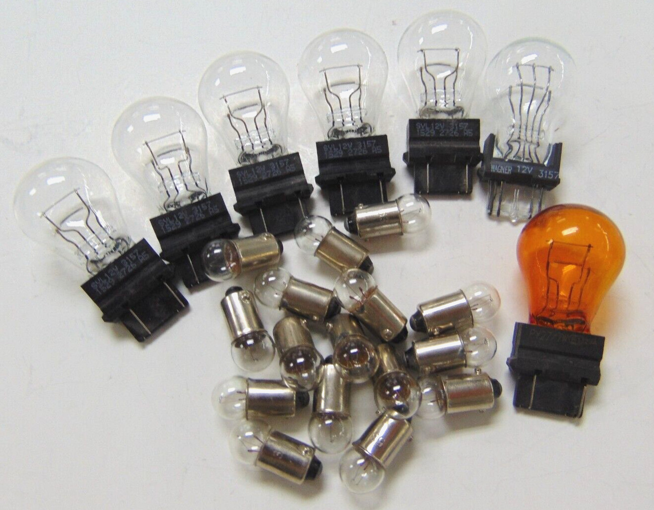 ASSORTED **LOT OF 23** MINIATURE LIGHT BULBS