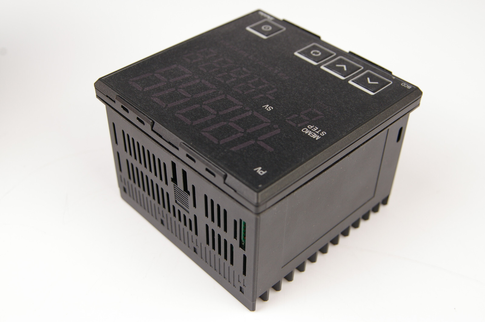 Shinko BCD2A00-09 Temperature Controller