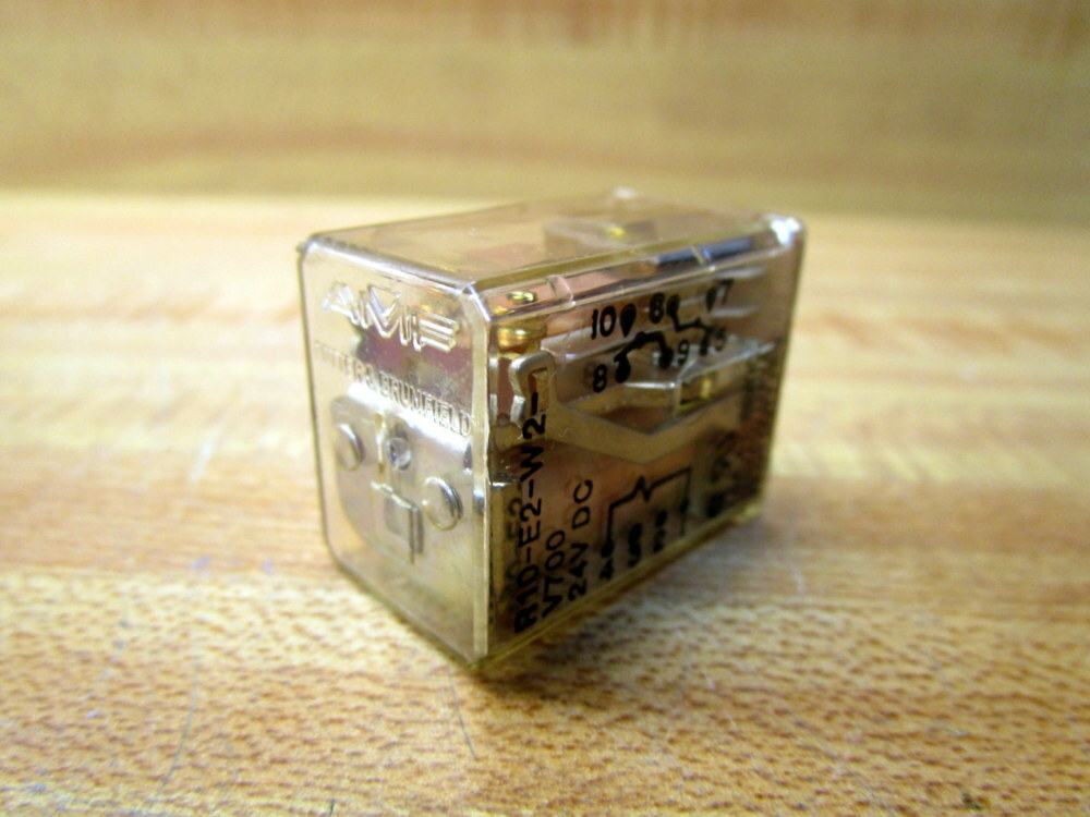 AMF Potter & Brumfield R10-E2-W2-V700 Relay R10E2W2V700