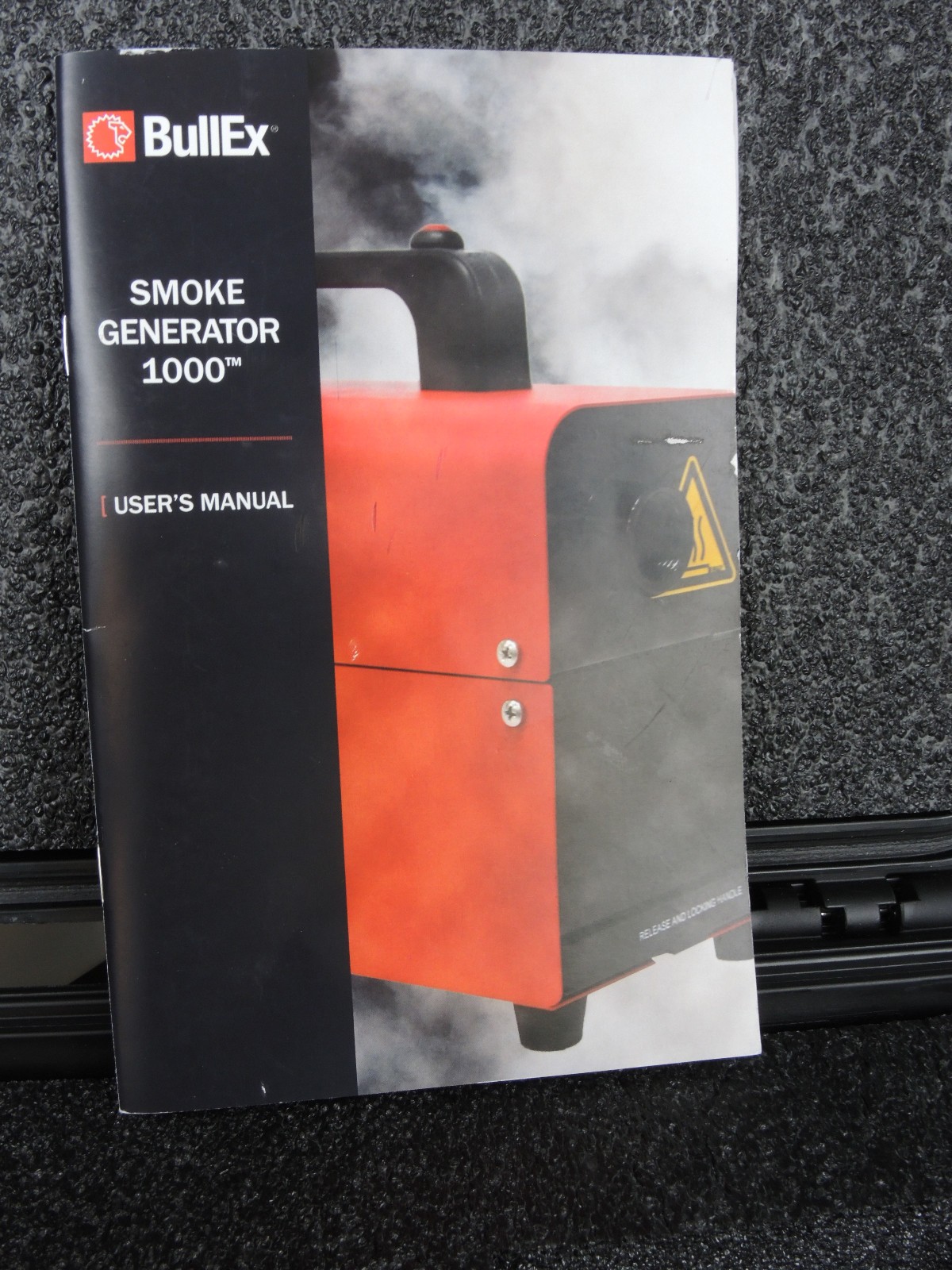 NEW! Lion/BullEx Smoke Generator 1000 SG1000 for Fireman Training in Hard Case