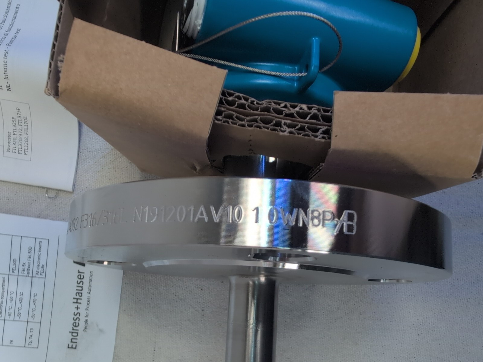 ENDRESS HAUSER LIQUIPHANT M FTL51-CAHH8/0 10IN, LEVEL SWITCH VIBR