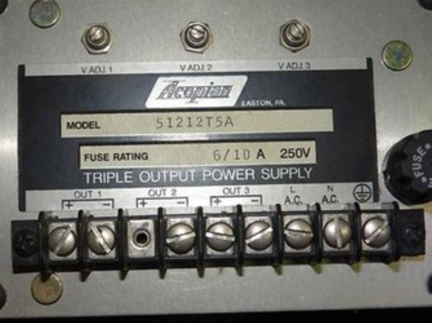 Acopian 51212T5A Power Supply