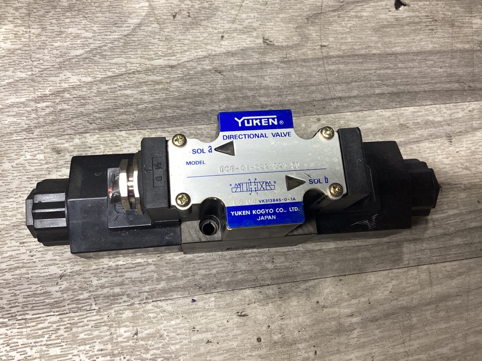 Yuken DSG-01-3C2-D24-50 DIRECTIONAL VALVE #114D80PR5