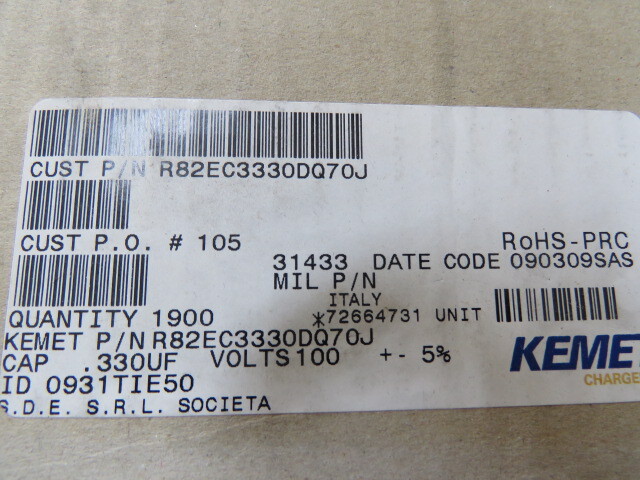 KEMET/ARCOTRONICS R82EC3330DQ70J Qty of 100 per Lot 0.33 �F Film Capacitor 63V