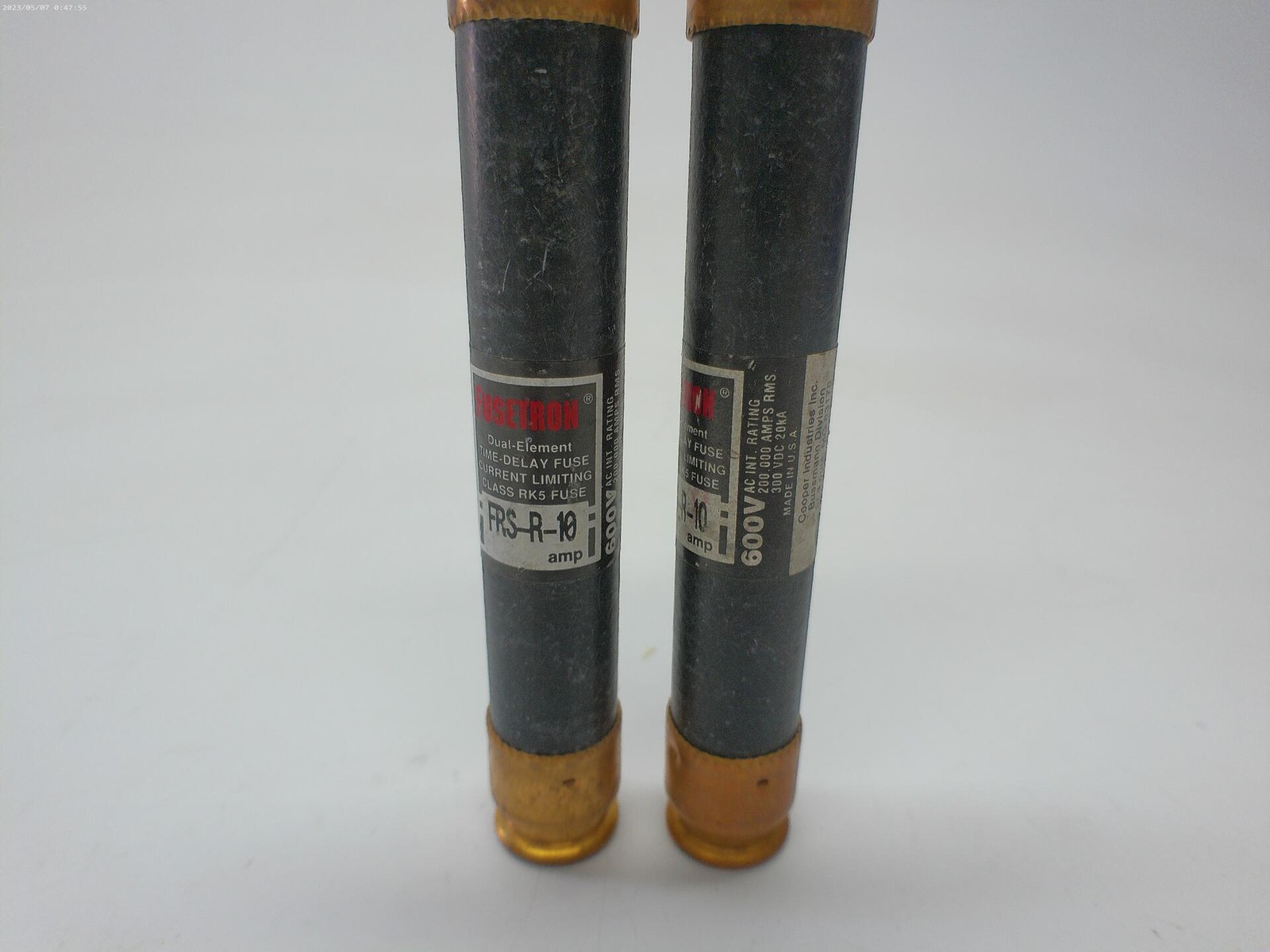 FUSETRON FRS-R-10 FUSE BLACK LOT OF 2 NSNP