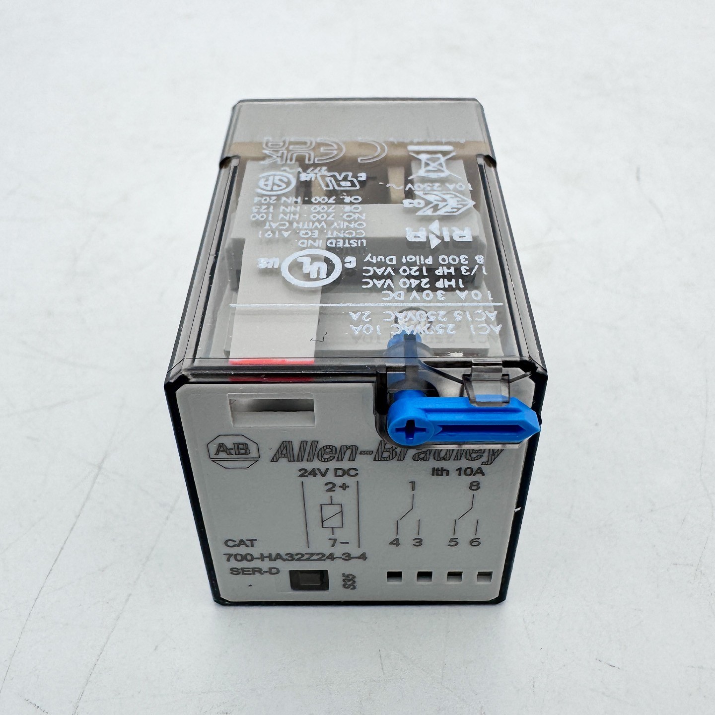 700-HA32Z24-3-4 GP Tube Base Relay New Original 700HA32Z2434