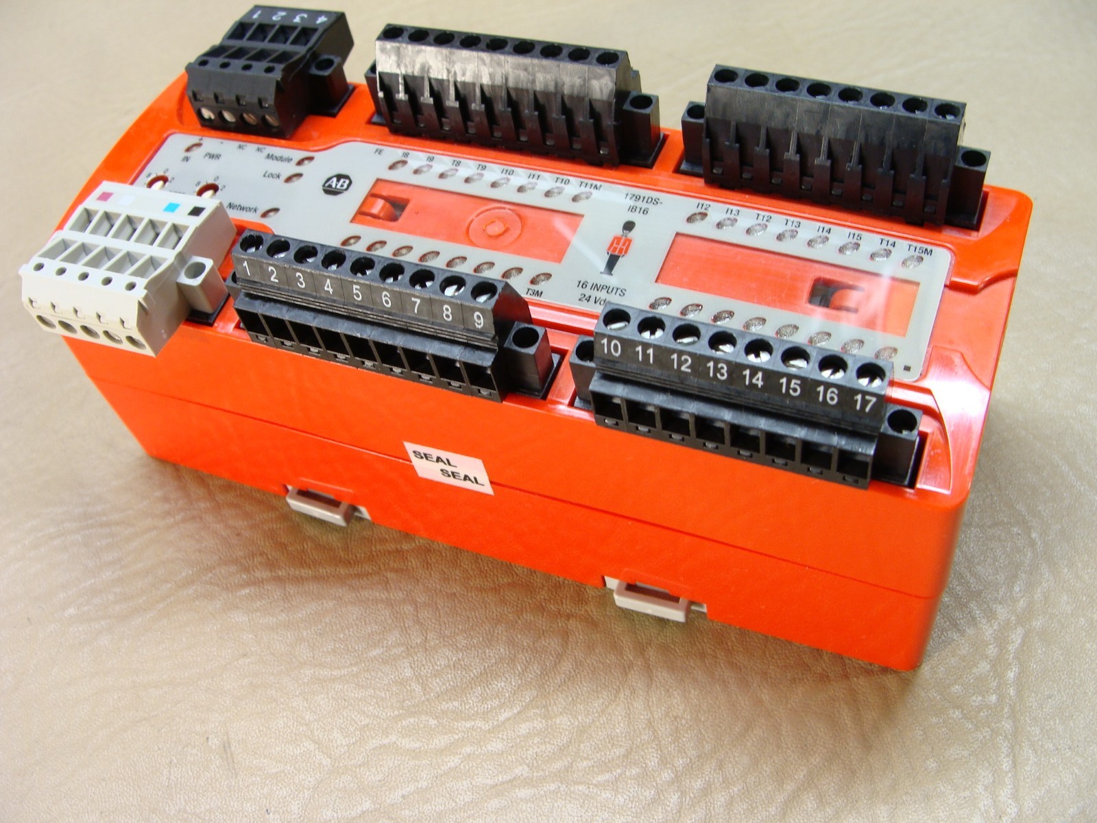 Allan Bradley 1791DS-IB16 Devicenet block safety I/O module