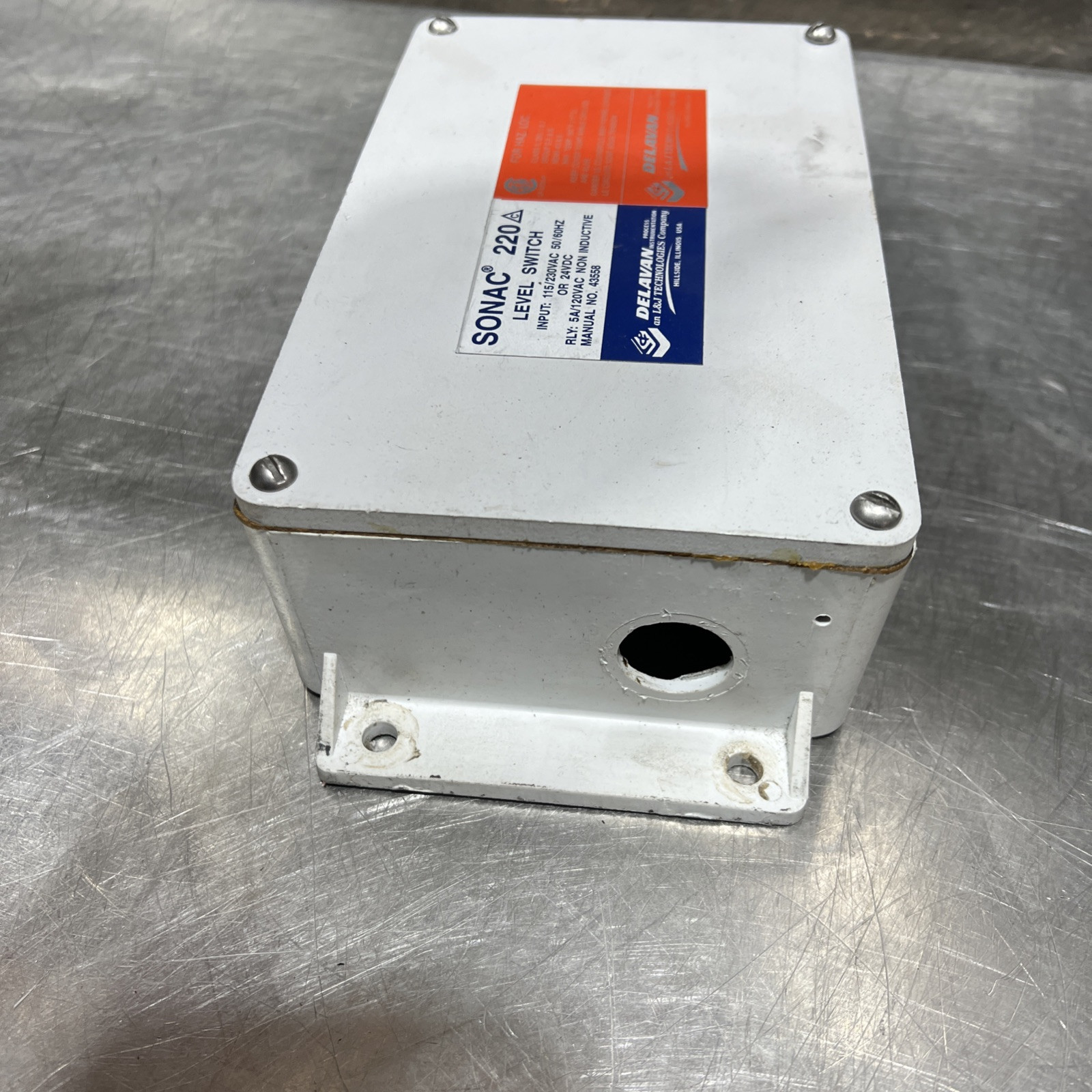 DELAVAN SONAC 220 43558 115/230VAC 5A Nos Surplus No Original Box