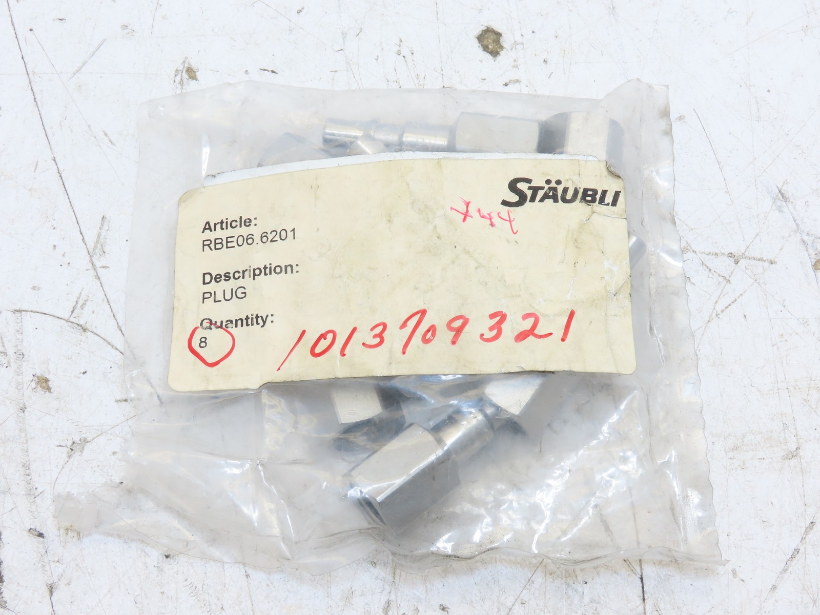 New Genuine Staubli RBE06.6201 Quick Release Connect Plug Coupling Fitting 1pc