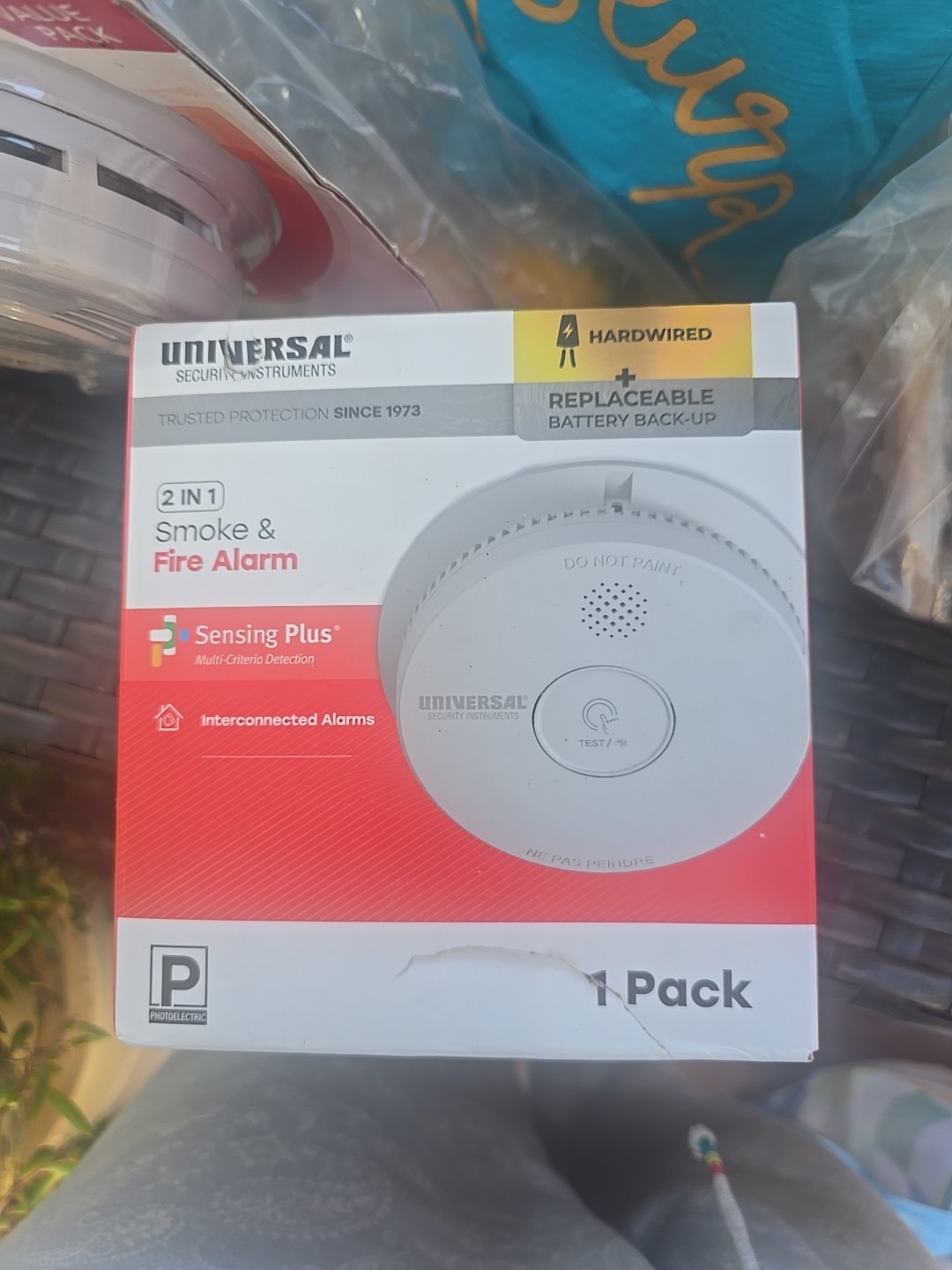 USI Hardwired and 1-Year Battery Backup Smoke Detector with Photoelectric Sensor