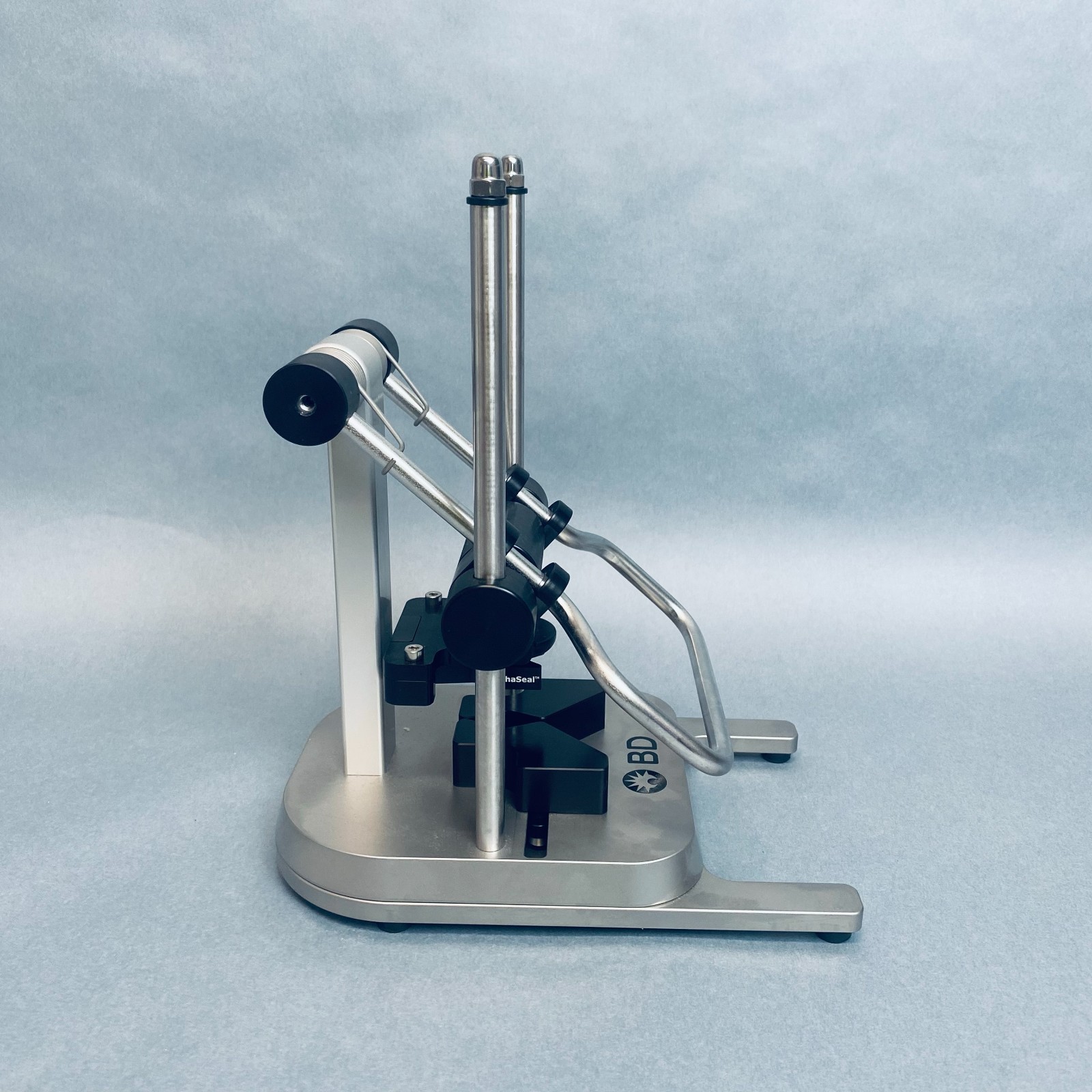 BD PhaSeal Assembly Fixture