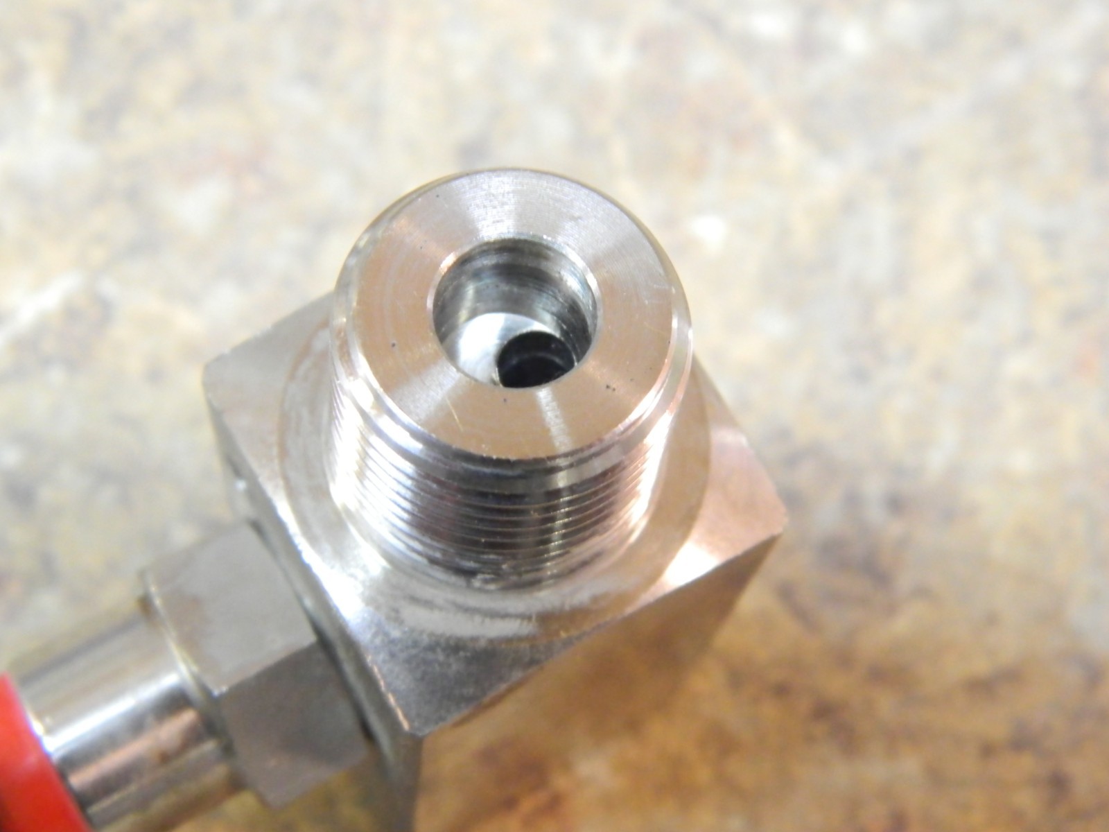 NEEDLE VALVE 1/2″ NPT STAINLESS STEEL