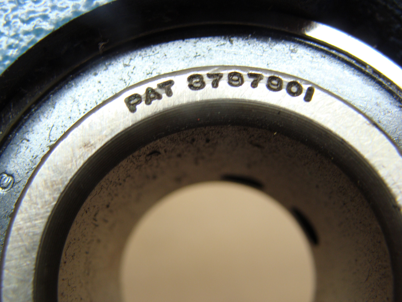 MB MFG 4 BOLT FLANGE BEARING F4-05 W/PAT 3797901 BEARING