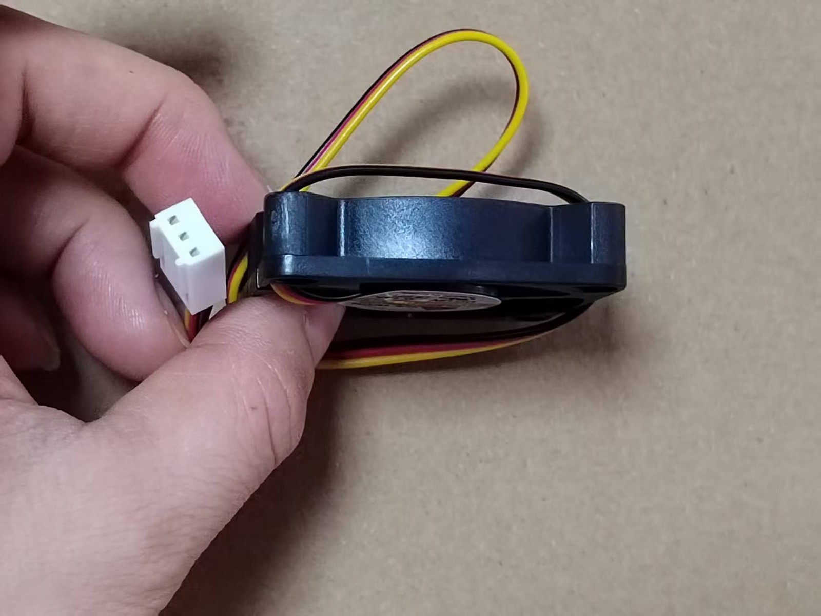 Y.S.TECH 4.5cm 12V 0.14A YW04510012LM Cooling Fan For Automobile Power Amplifier
