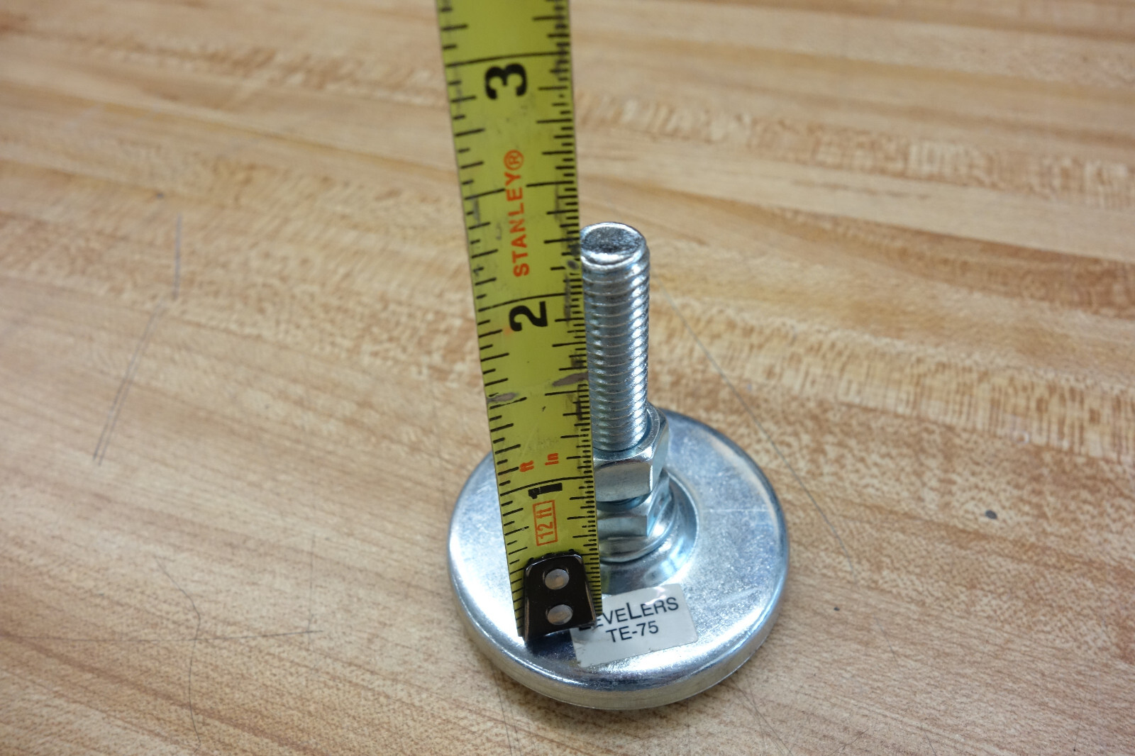 2pc LE-75 Tech Products Leveling Foot Mount 75lb 2-1/8″ Dia Rubber Pad 3/8″ Stud
