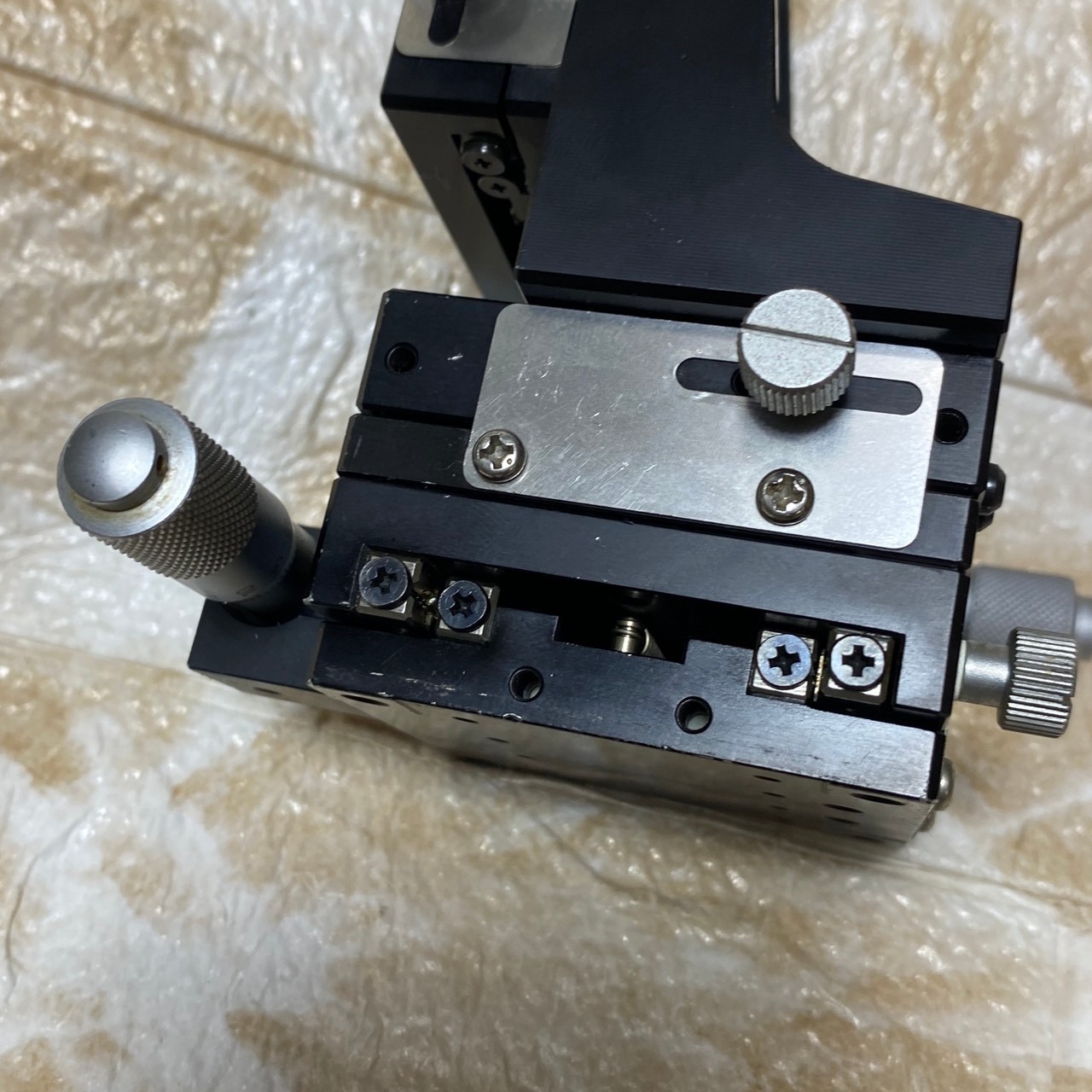 SURUGA SEIKI B11-60C-60CR-60AZ A47-5 MIX 3AXIS Stages as in photos, LAST, DHL