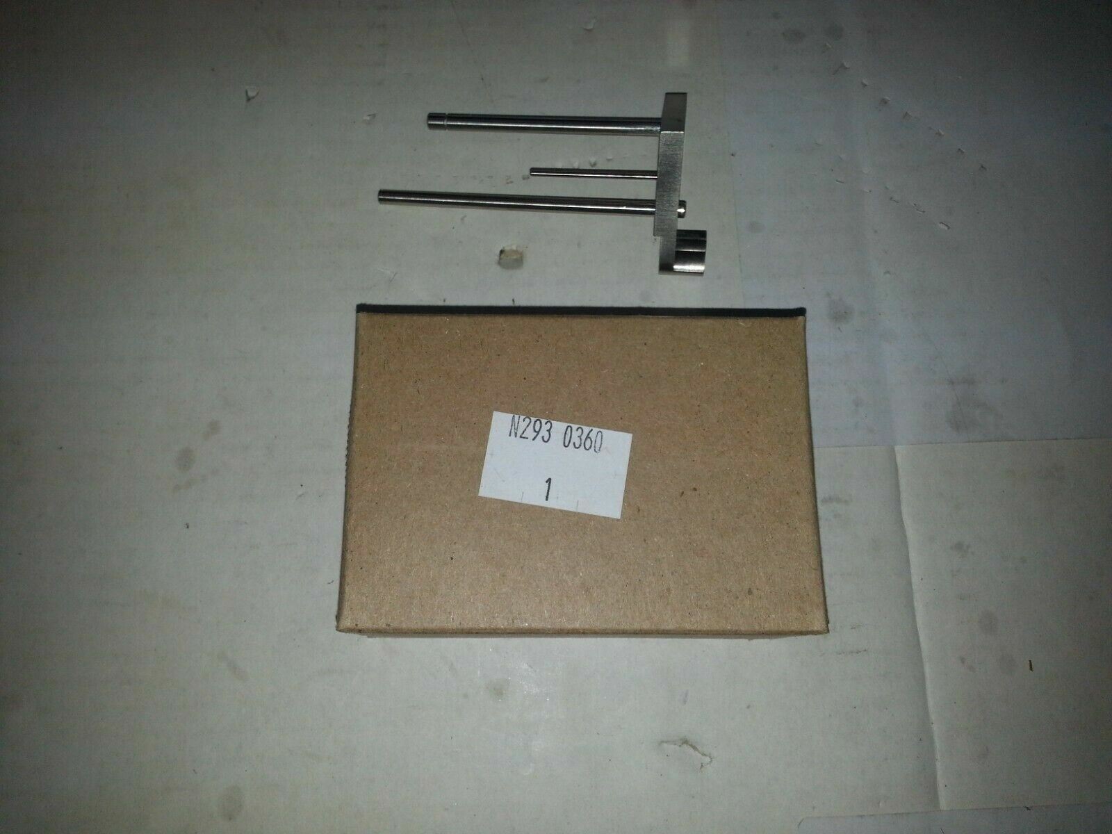 PerkinElmer N2930360 Sample Holder Bracket Laboratory Instrument Analytical Part