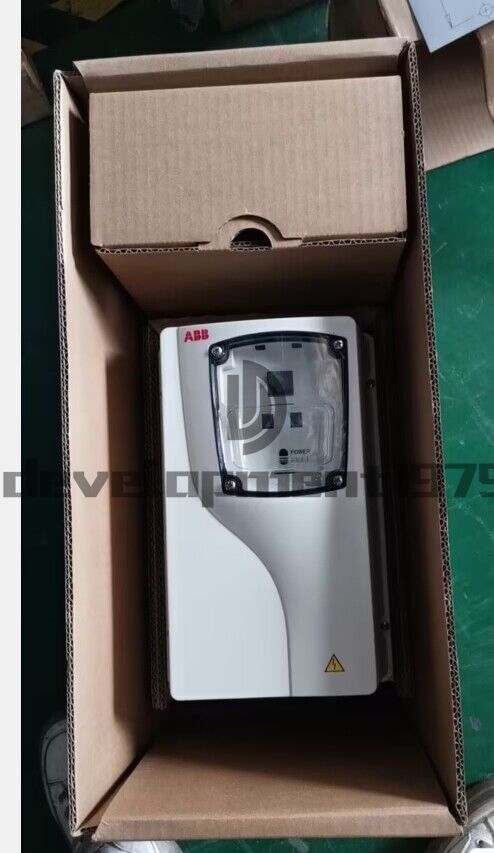 1PCS NEW ABB inverter ACS355-03U-05A6-4+B063