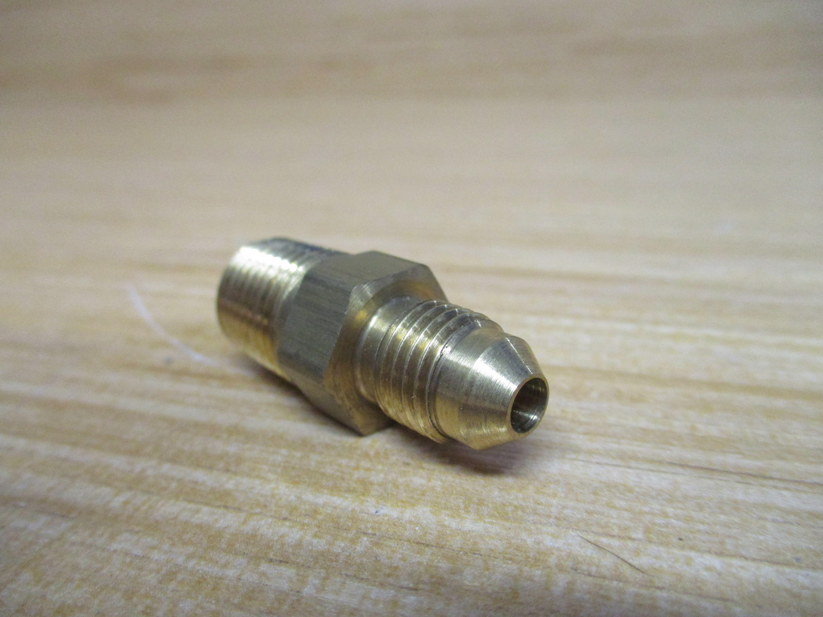Parker 4-4FTX-B 37°Flare, Tube x NPT Fitting (Pack of 5)