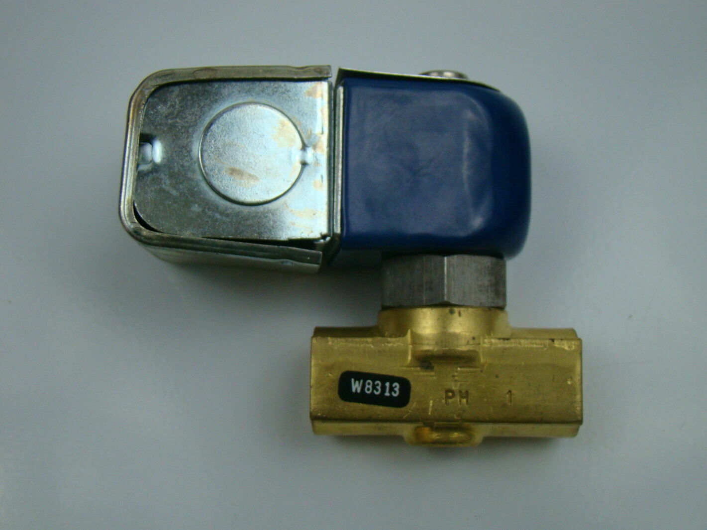Alco Controls 120 Volt Type AMG Solenoid Valve 214CB 3/8″