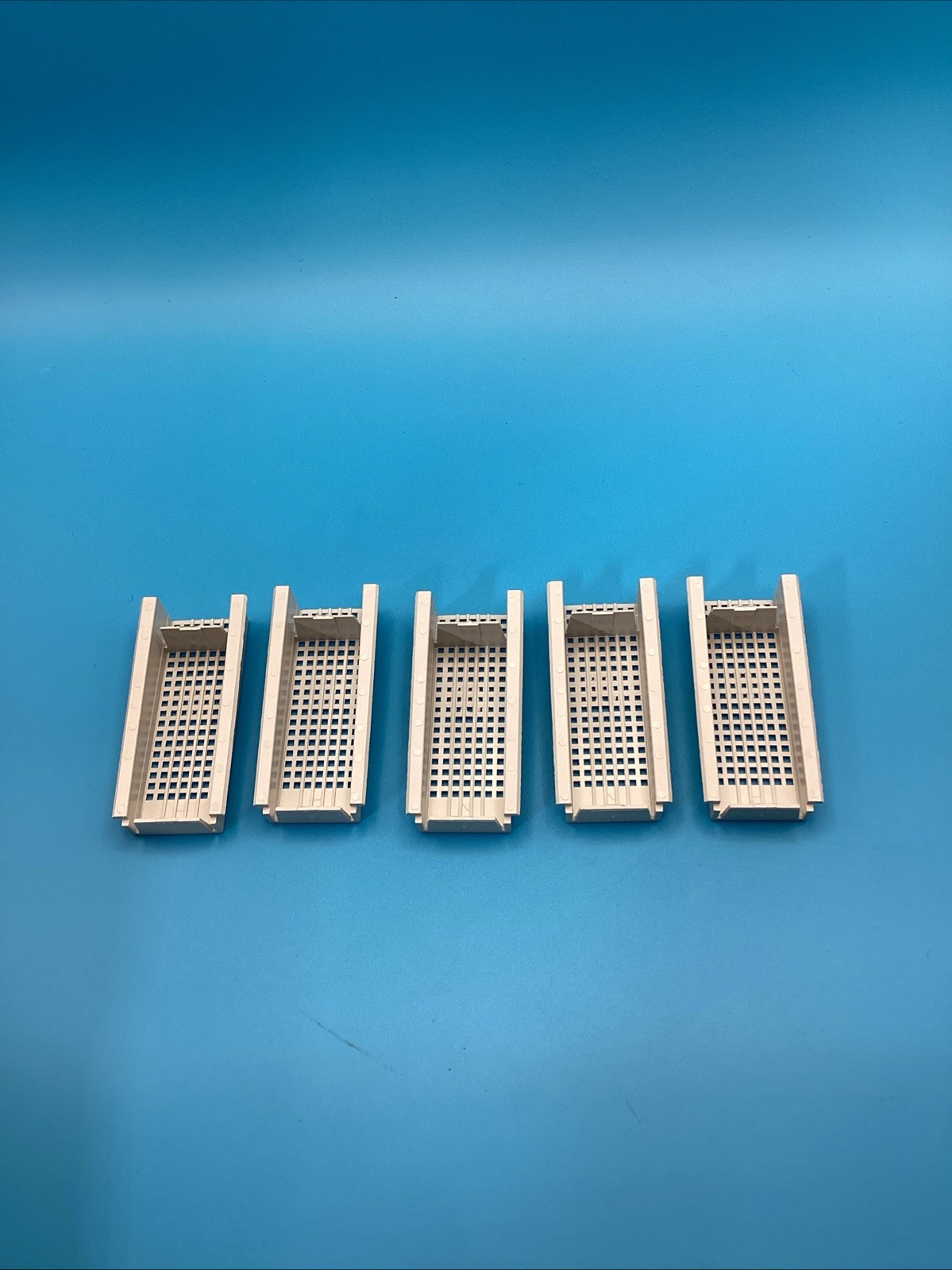 EATON NZM2-XIPA FINGER PROTECTION COVER (lot Of 5) Used SHIPS FREE