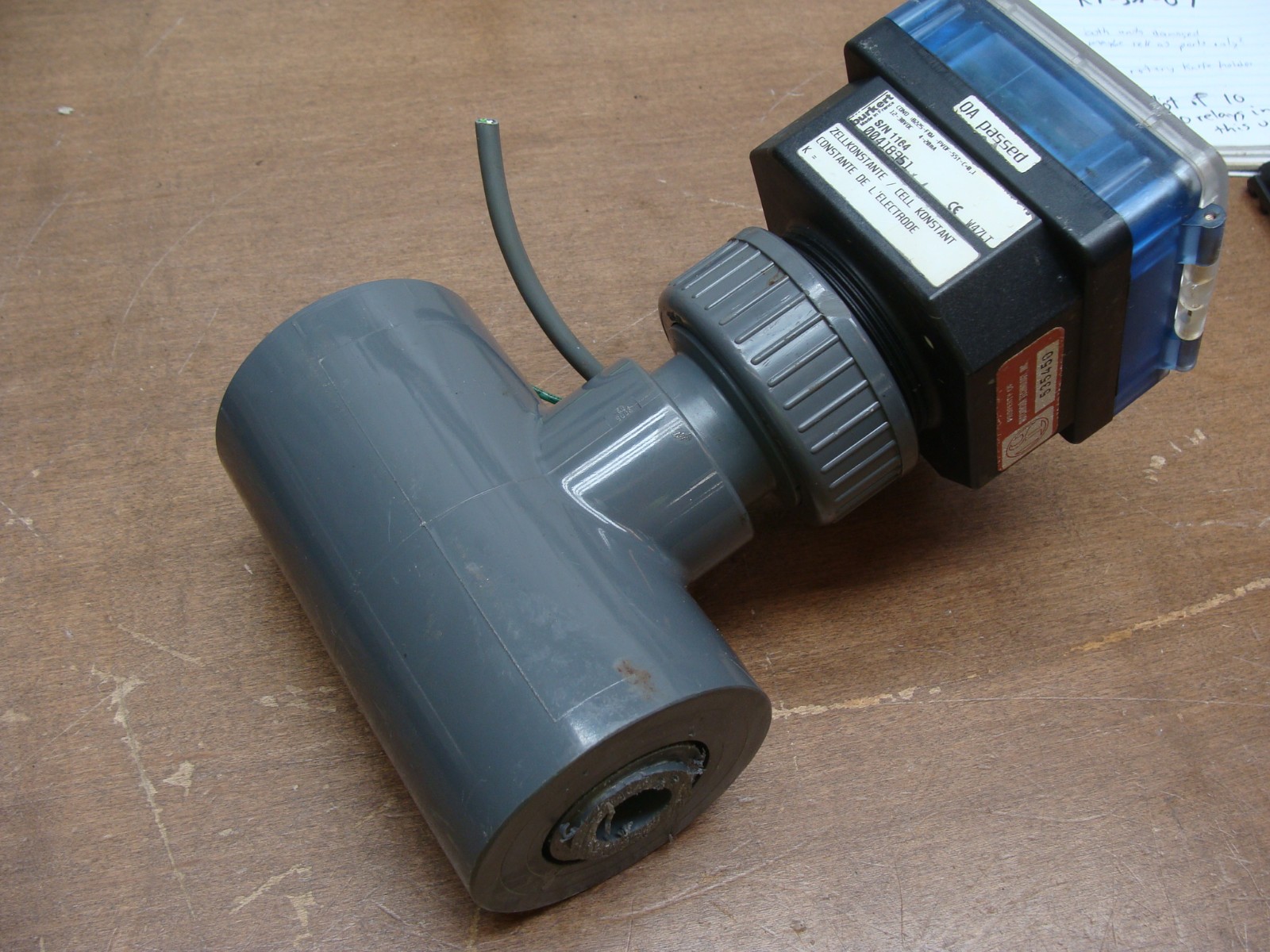 BURKERT CONDUCTIVITY TRANSMITTER COND 8225-FKM-PVDF-55T-C 00418951 12-30VDC