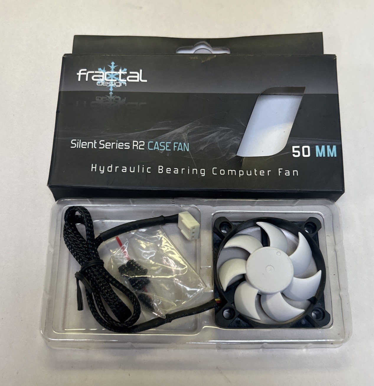 FRACTAL,50MM SILENT SERIES R2,HYDRAULIC BEARING COMPUTER FAN NOS