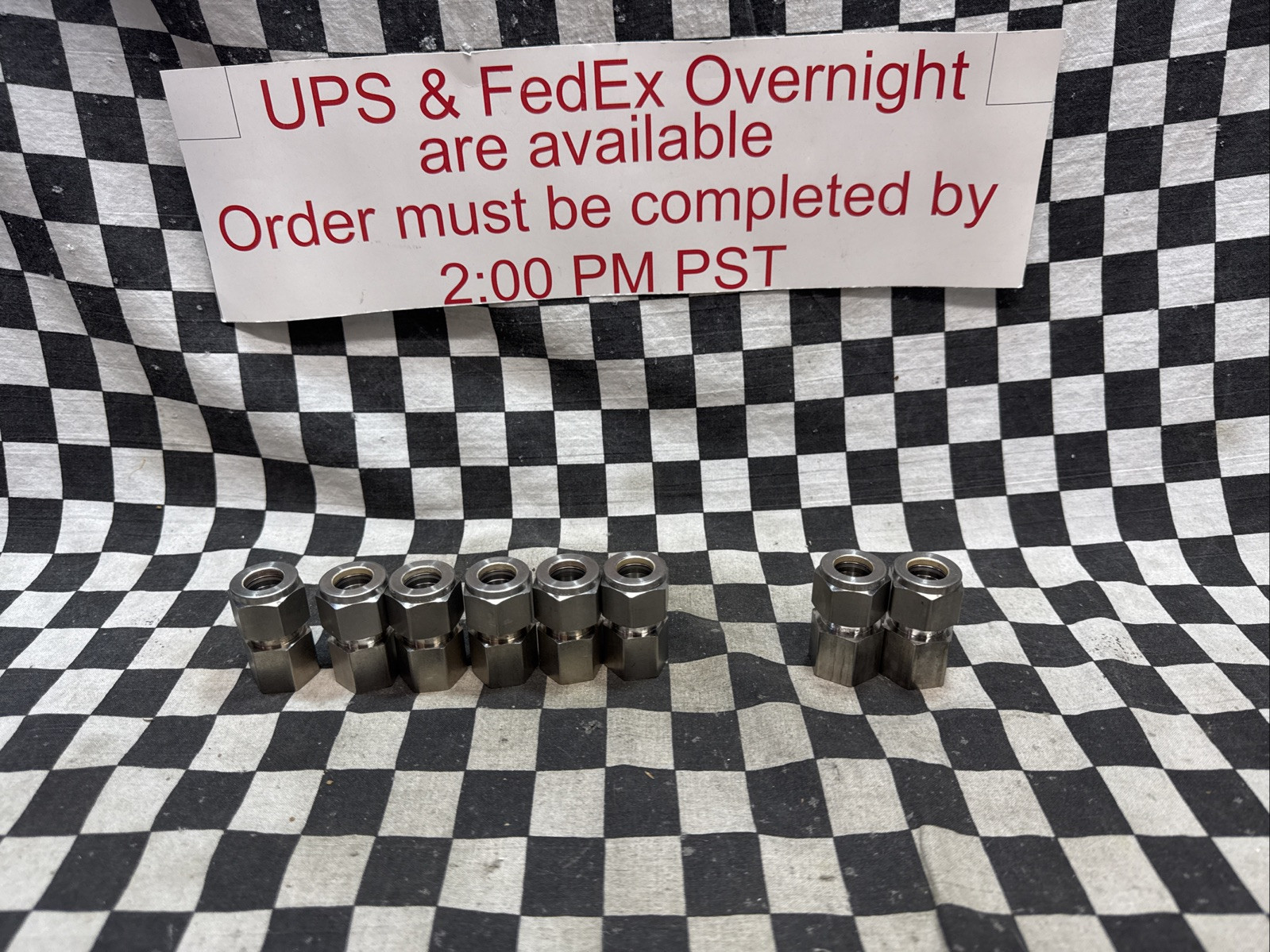 SWAGELOK SS-810-7-4 & SS-810-7-6, Female Connector, LOT OF 8 SHIPSAMEDAY