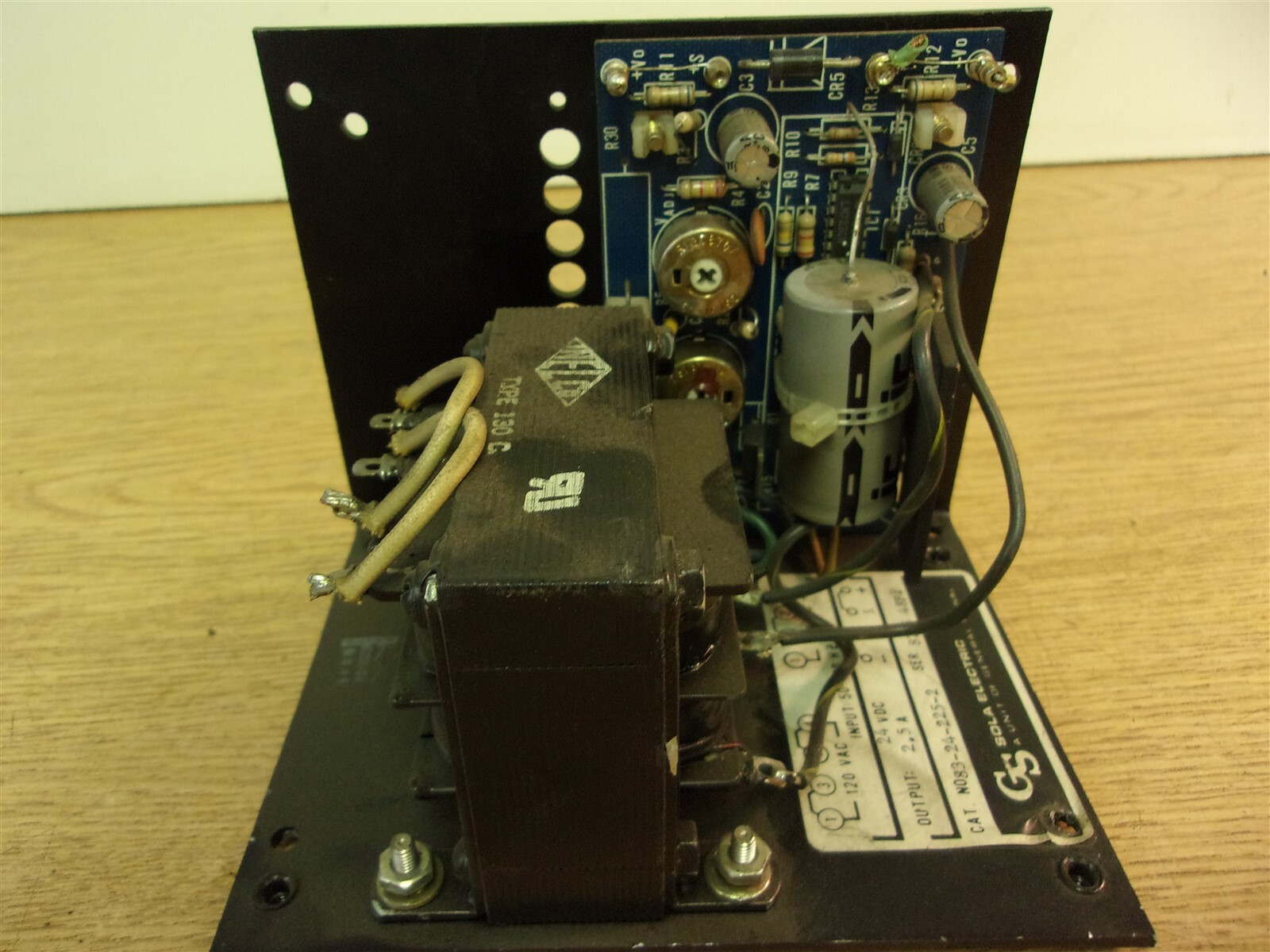 Sola 83-24-225-2 Series 87105 48FP Power Supply *FREE SHIPPING*