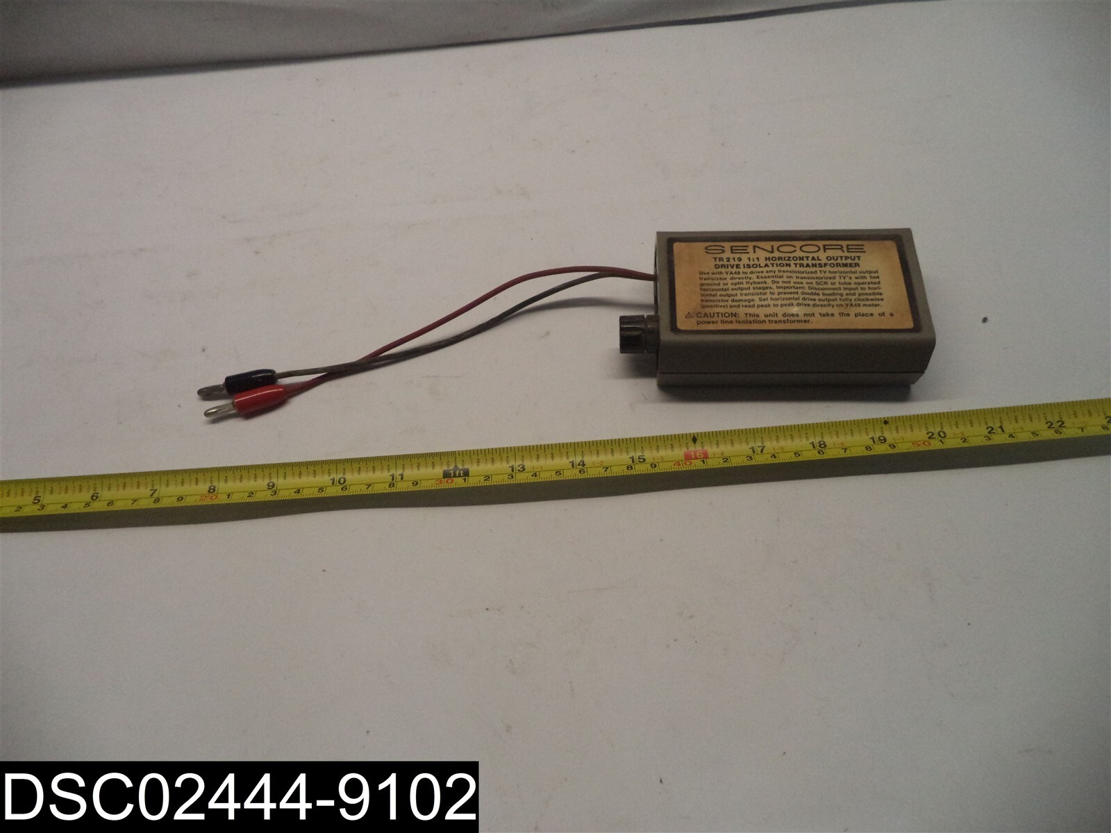 NO OUTPUT CORDS Sencore TR219 1:1 Horizontal Output Drive Isolation Transformer
