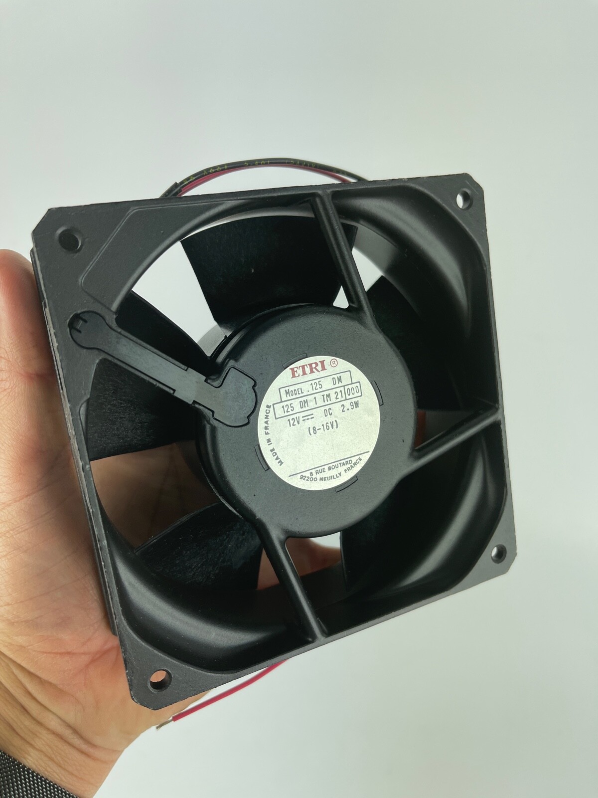ETRI MODEL 125 DM 1 TM 2 21 FAN