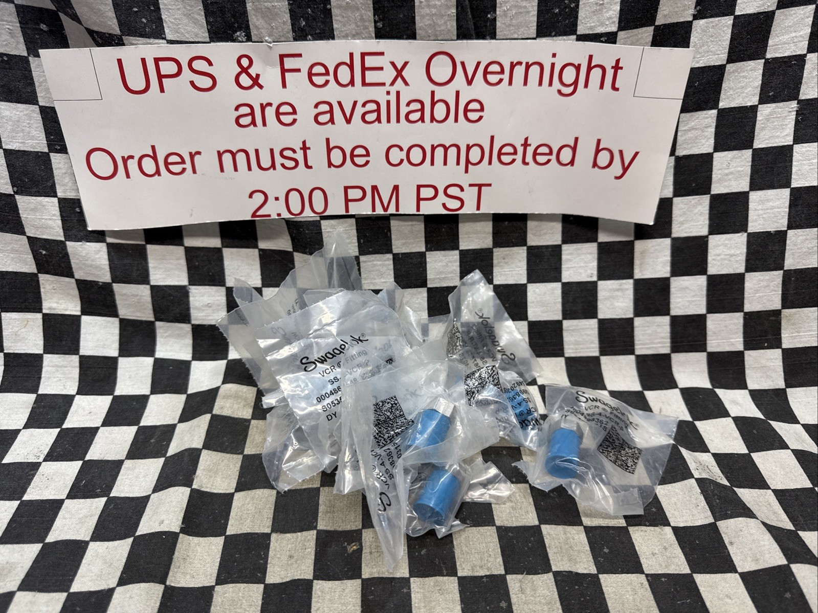 SWAGELOK SS-4-VCR-P, SS4VCRP, PLUG 1/4″ VCR, LOT OF 12, SHIPSAMEDAY#1208T19