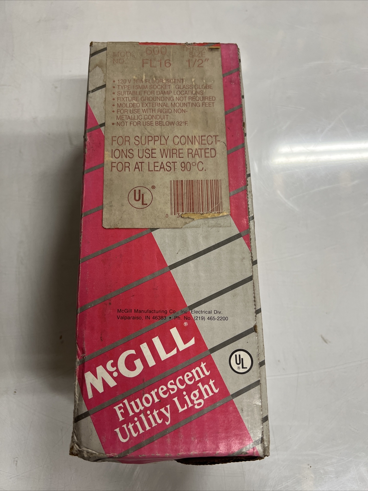 McGill FL16 Fluorescent Utility Light