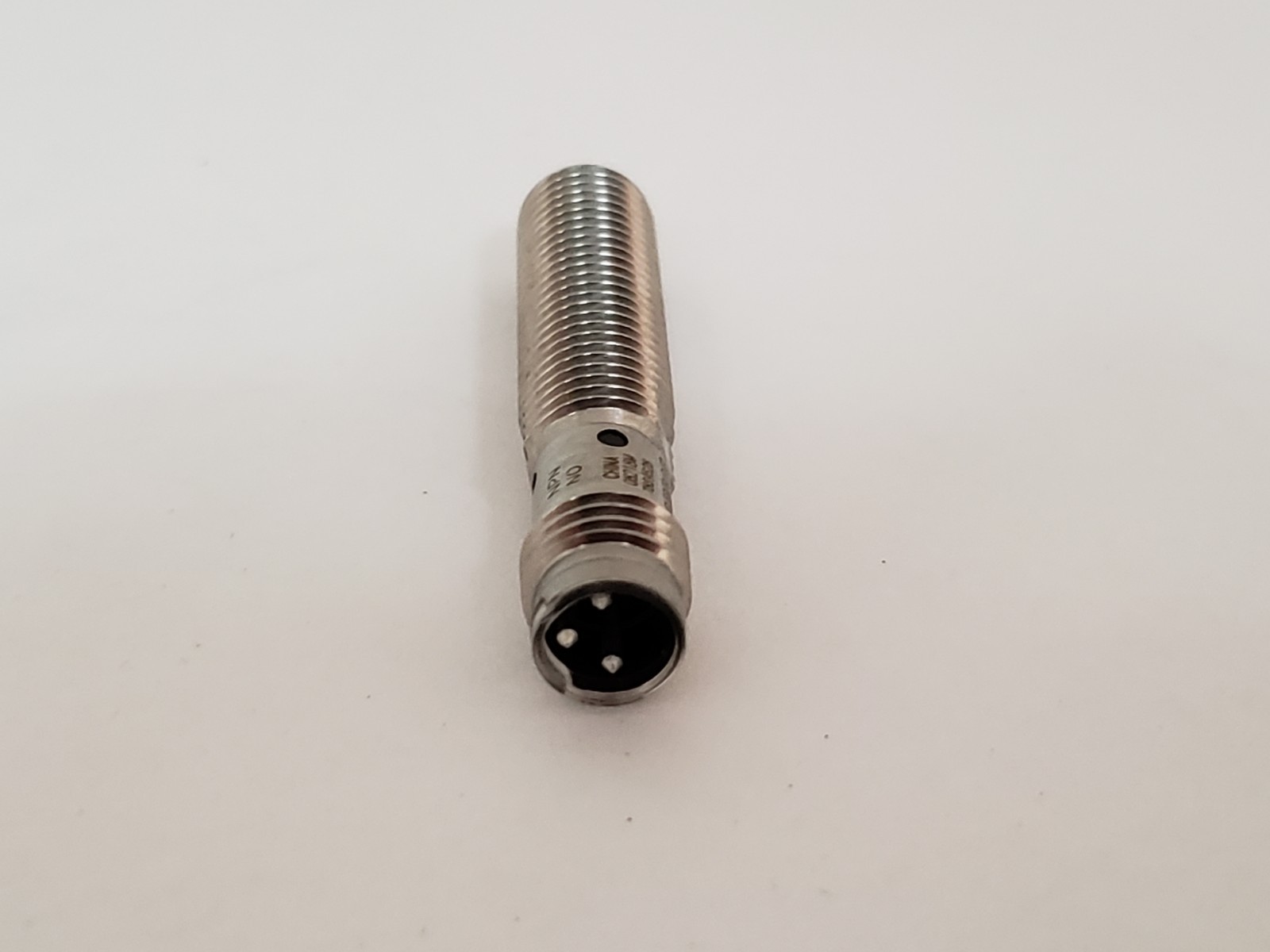OMRON E2A-S08KS02-M5-C1 INDUCTIVE PROXIMITY SENSOR 12-24VDC NNB
