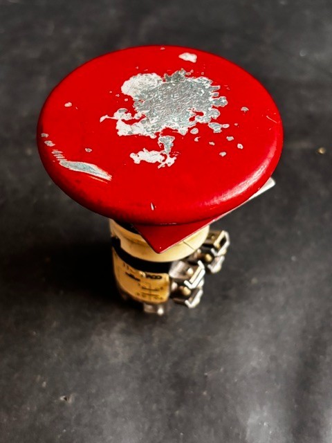 BACO AC11 EMERGENCY STOP PUSHBUTTON ($16 OBO)