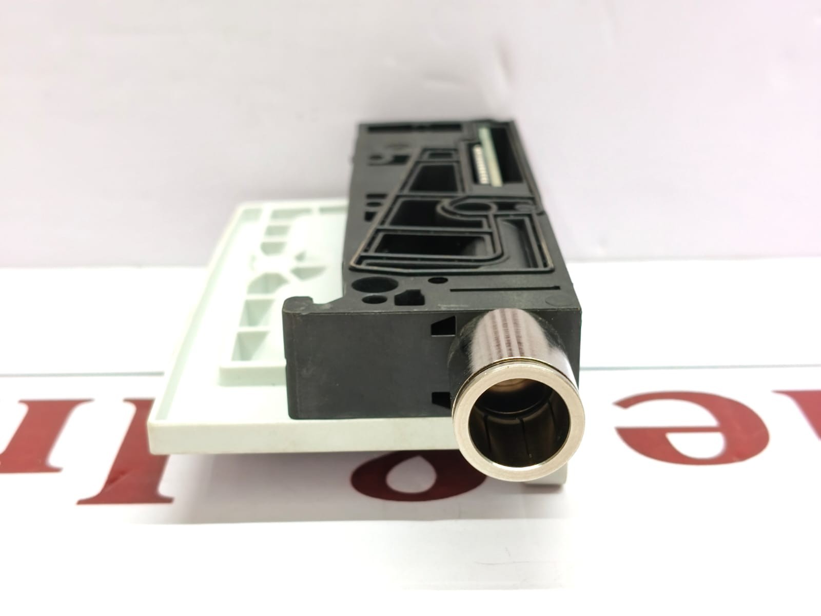 Aventics R412022824 Emerson AV05-4VP-AES-4VP Extension Kit Base Plate NEW OEM