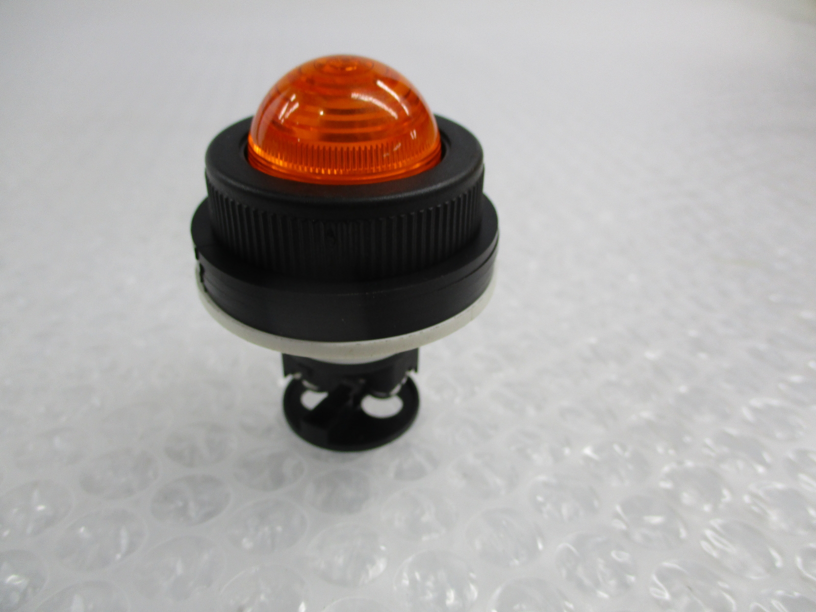 FUJI ELECTRIC DR30D0L-E3 LAMP AMBER NSNP