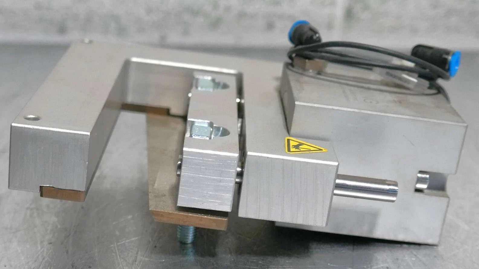 Azco GO8011C Guillotine Knife Assembly with G011004D